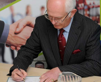 Giles Orpen Smellie signing oath2